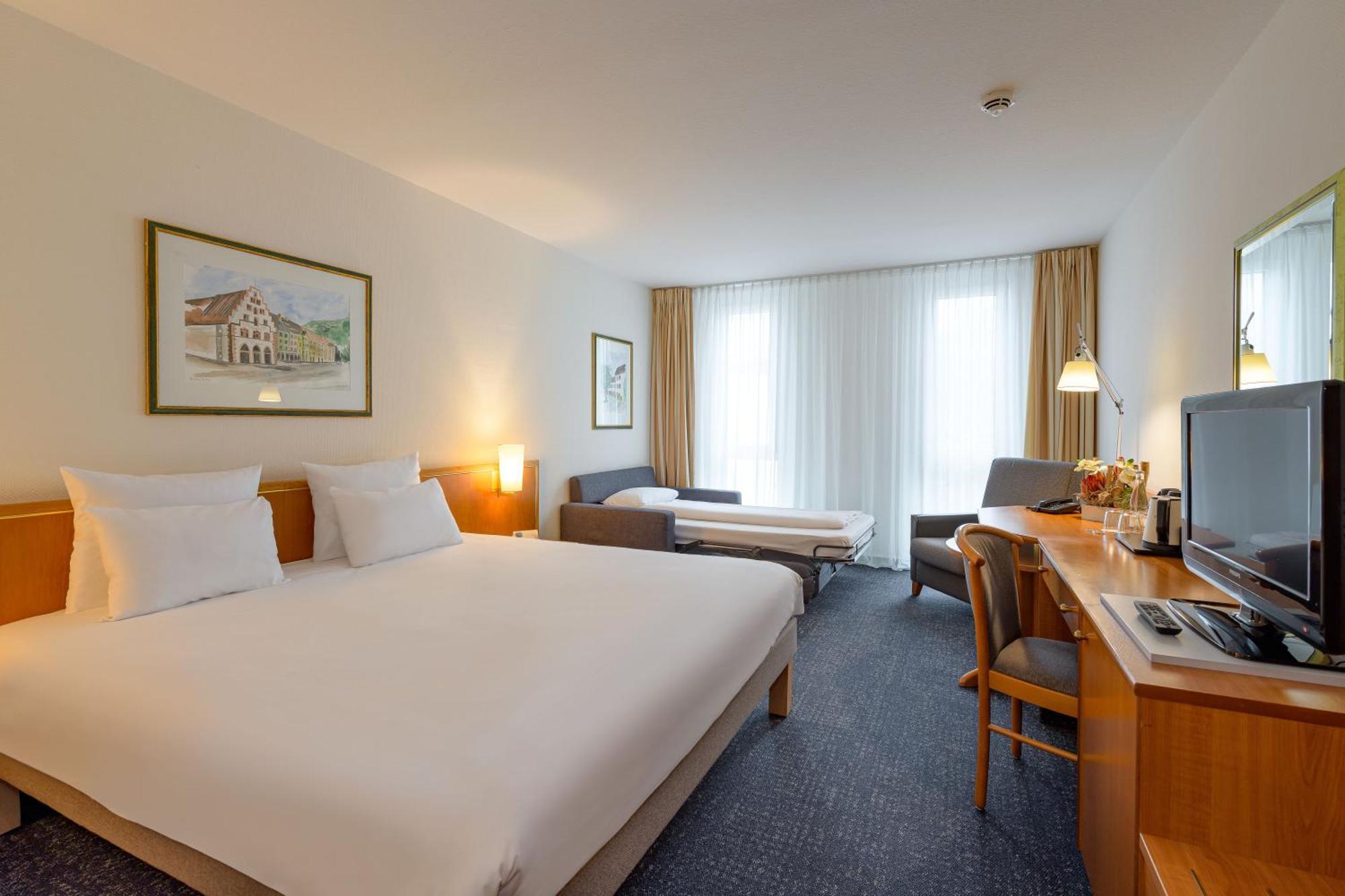 Novotel Freiburg Am Konzerthaus Ngoại thất bức ảnh