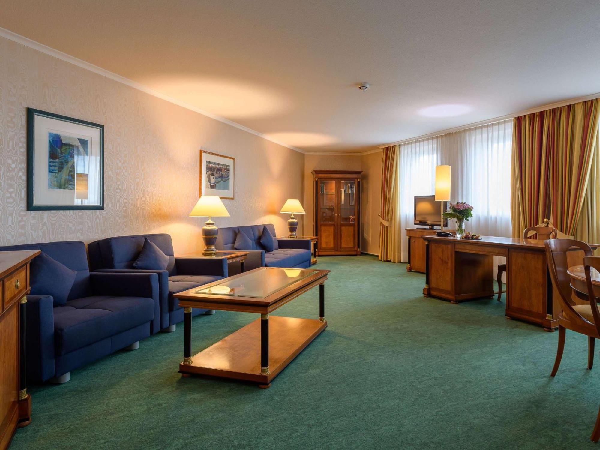 Novotel Freiburg Am Konzerthaus Ngoại thất bức ảnh