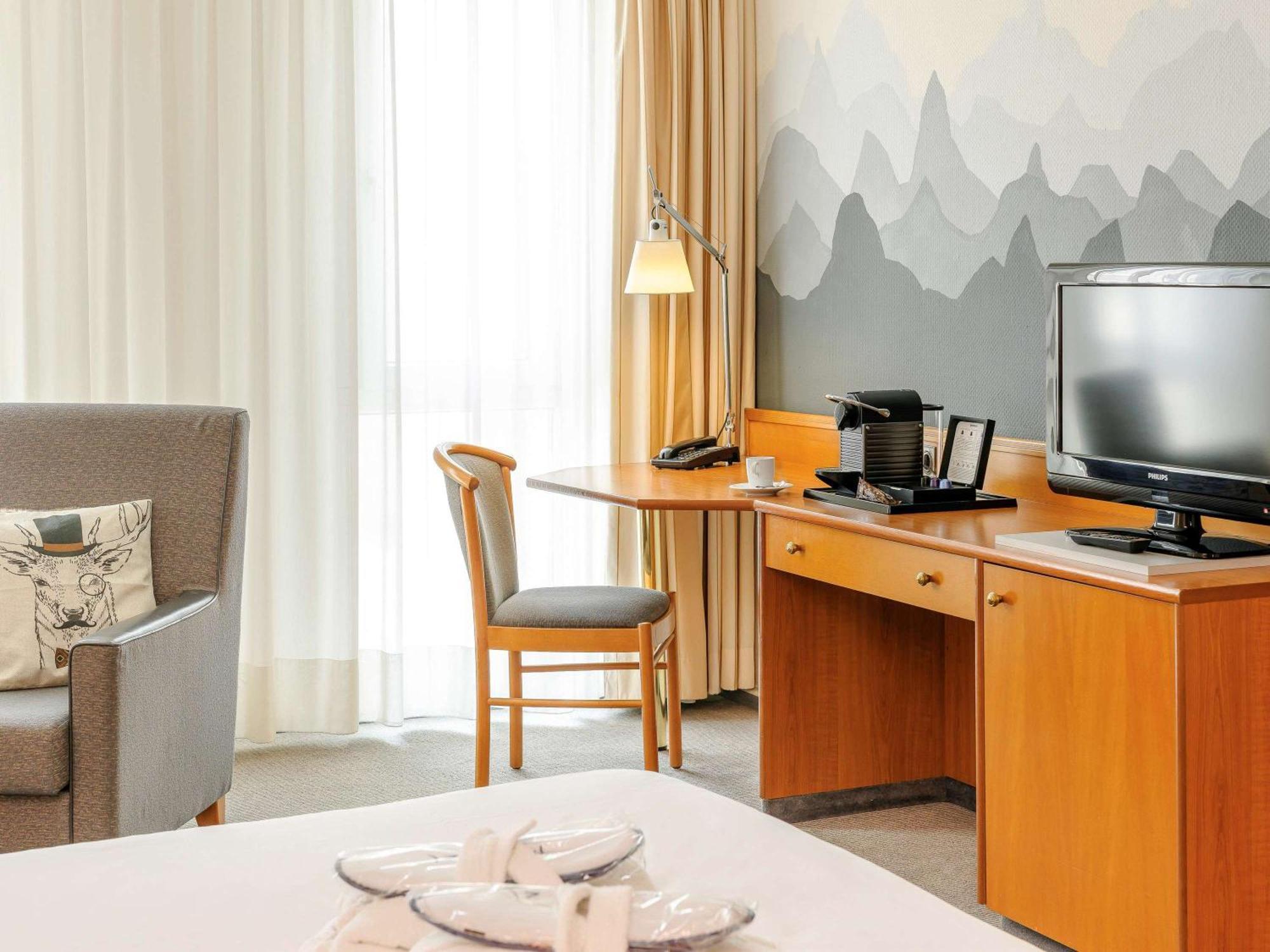 Novotel Freiburg Am Konzerthaus Ngoại thất bức ảnh