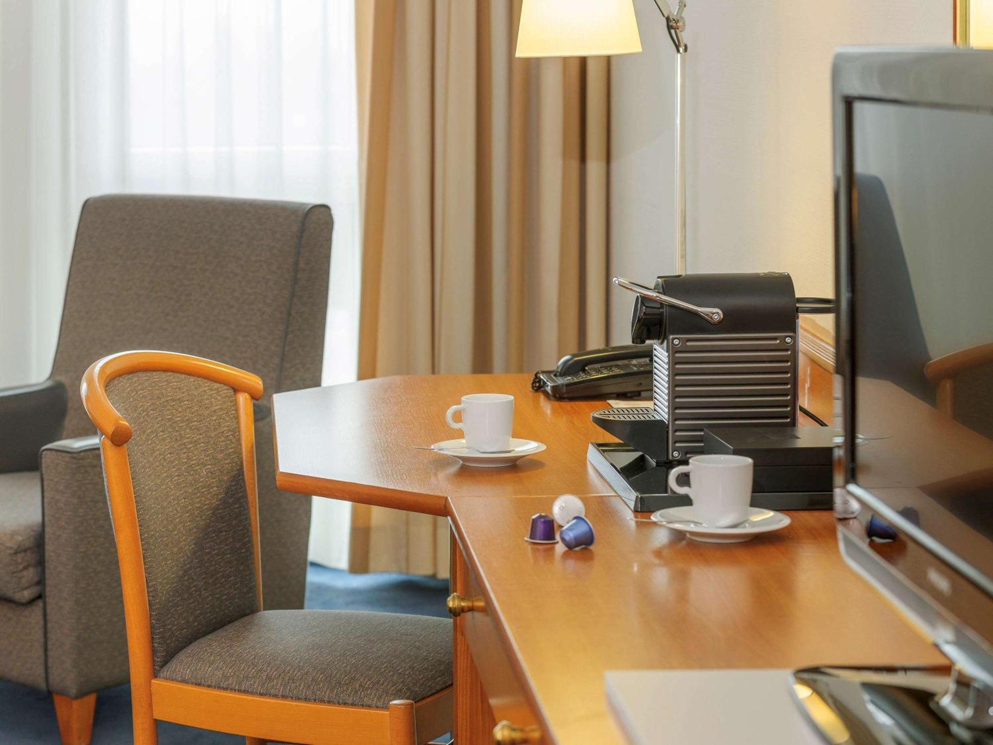 Novotel Freiburg Am Konzerthaus Ngoại thất bức ảnh