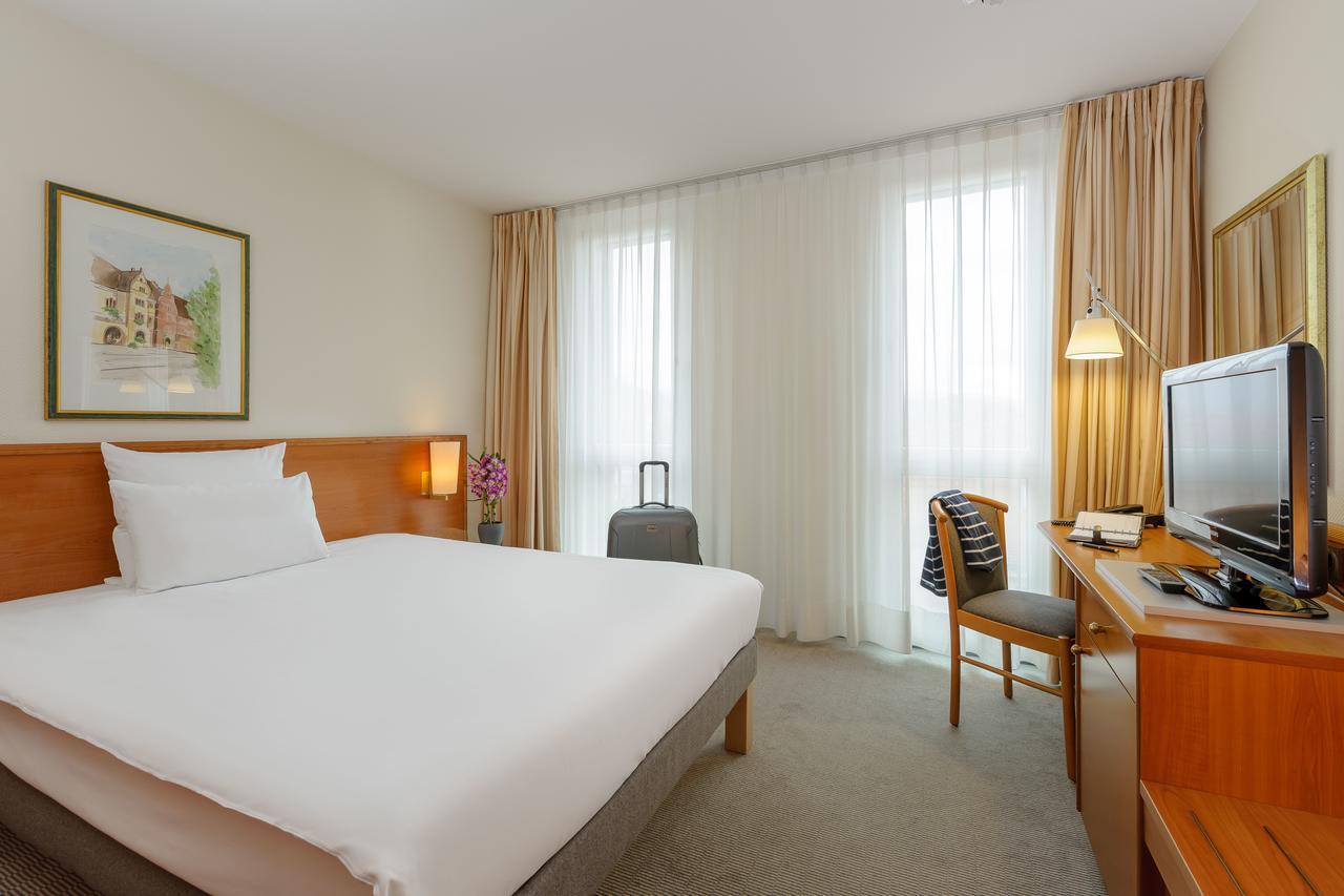 Novotel Freiburg Am Konzerthaus Ngoại thất bức ảnh